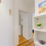 Urban Park View - A Bright Space In *